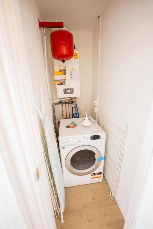 Happily 2 Bedroom Serviced Apartment 75M2 -Nb306H- Rotterdam Exterior photo